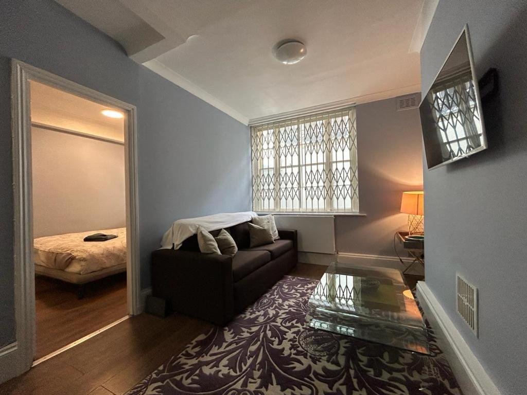 Bayswater Terraced 1 Bed New Apartment Ot London Bagian luar foto